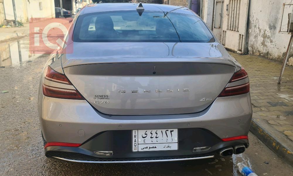 Genesis G70